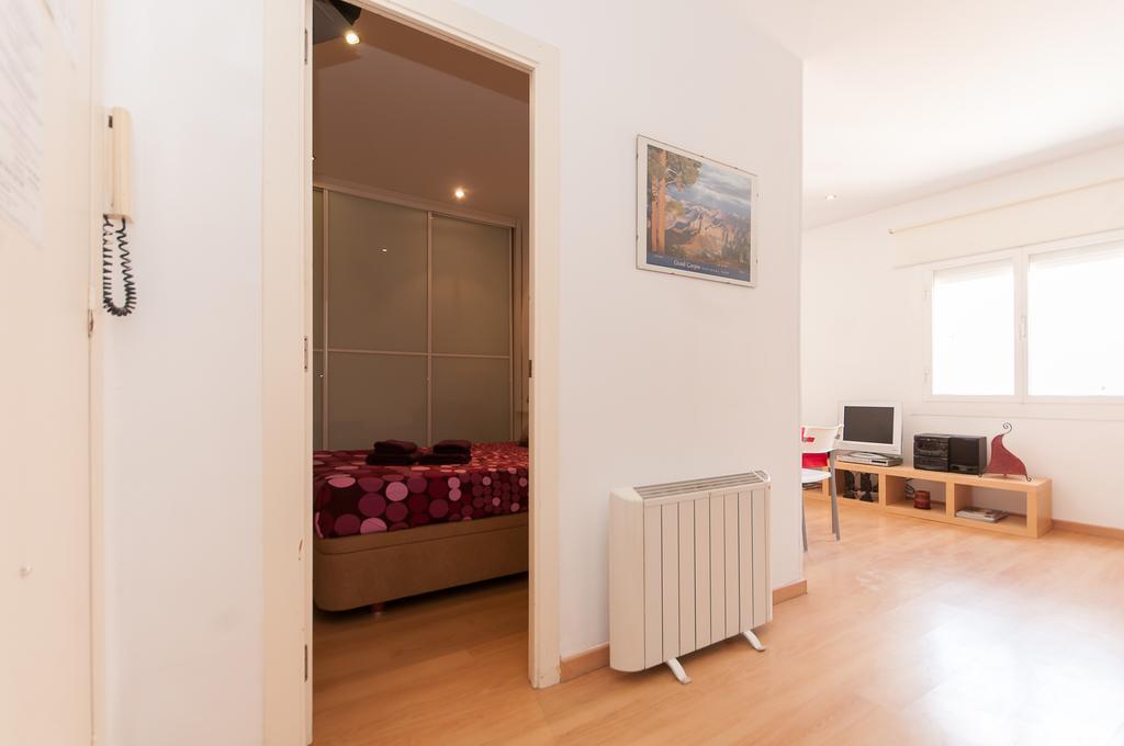 Cute Apartment In Sants Station With Hbo & Alexa & Ac บาร์เซโลนา ภายนอก รูปภาพ